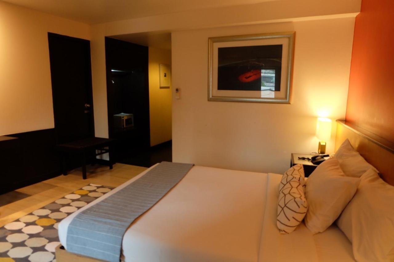 The Rose Bangkok Hotell Eksteriør bilde
