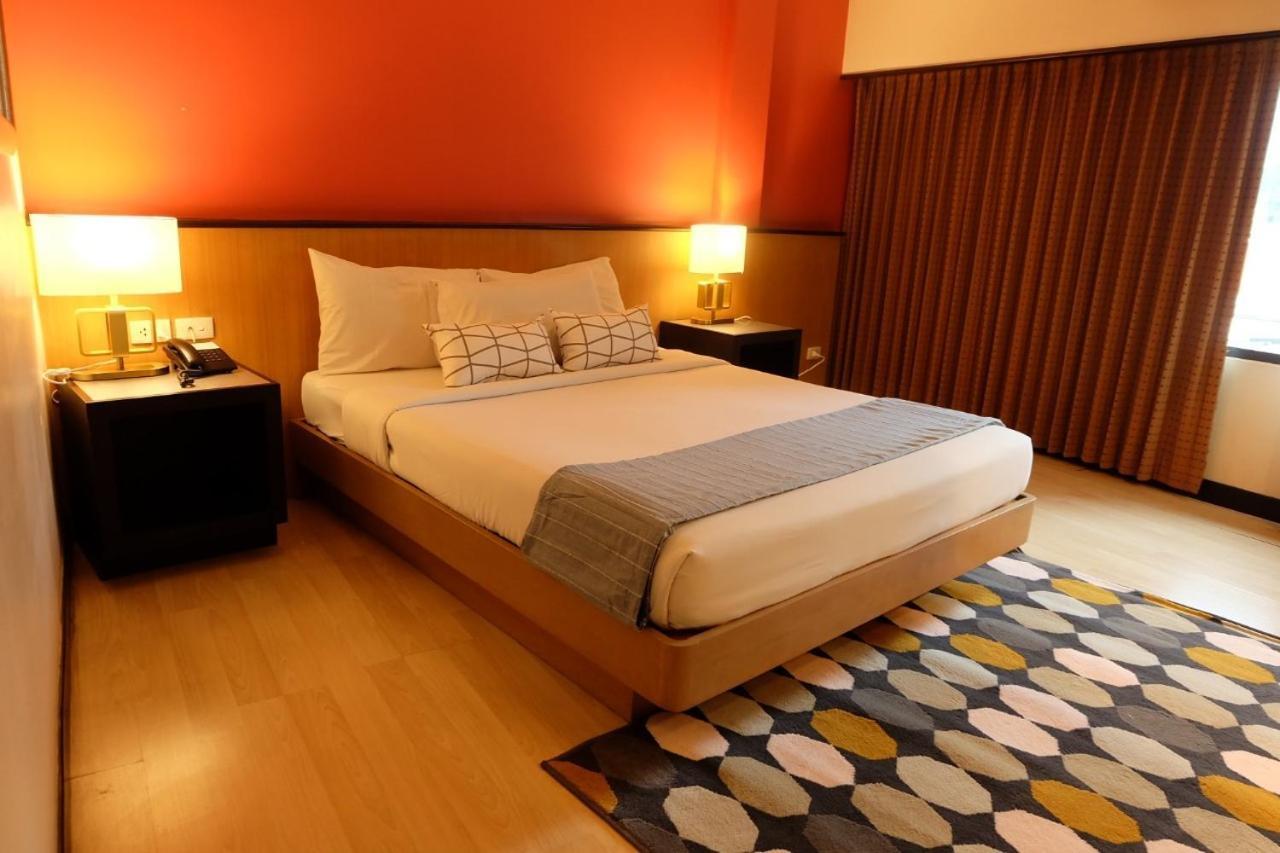 The Rose Bangkok Hotell Eksteriør bilde