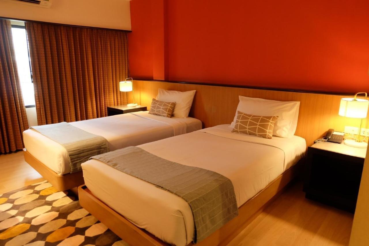 The Rose Bangkok Hotell Eksteriør bilde